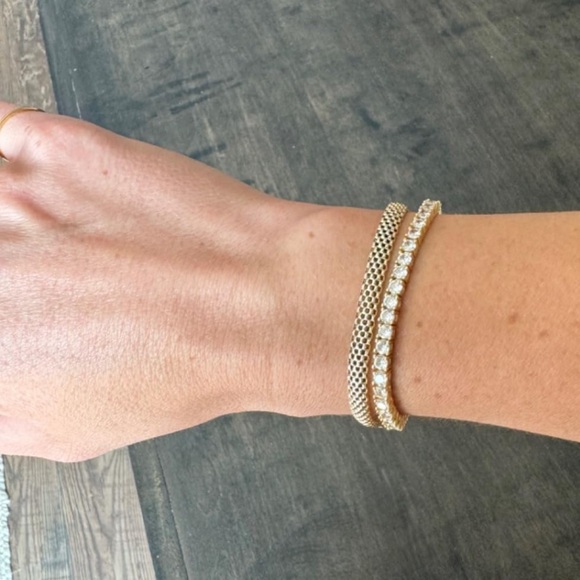 Gold Tennis Bracelet - Picture 3 of 5